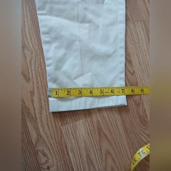 L.L. Bean Women's Light Tan Pants - Picture 6 of 8